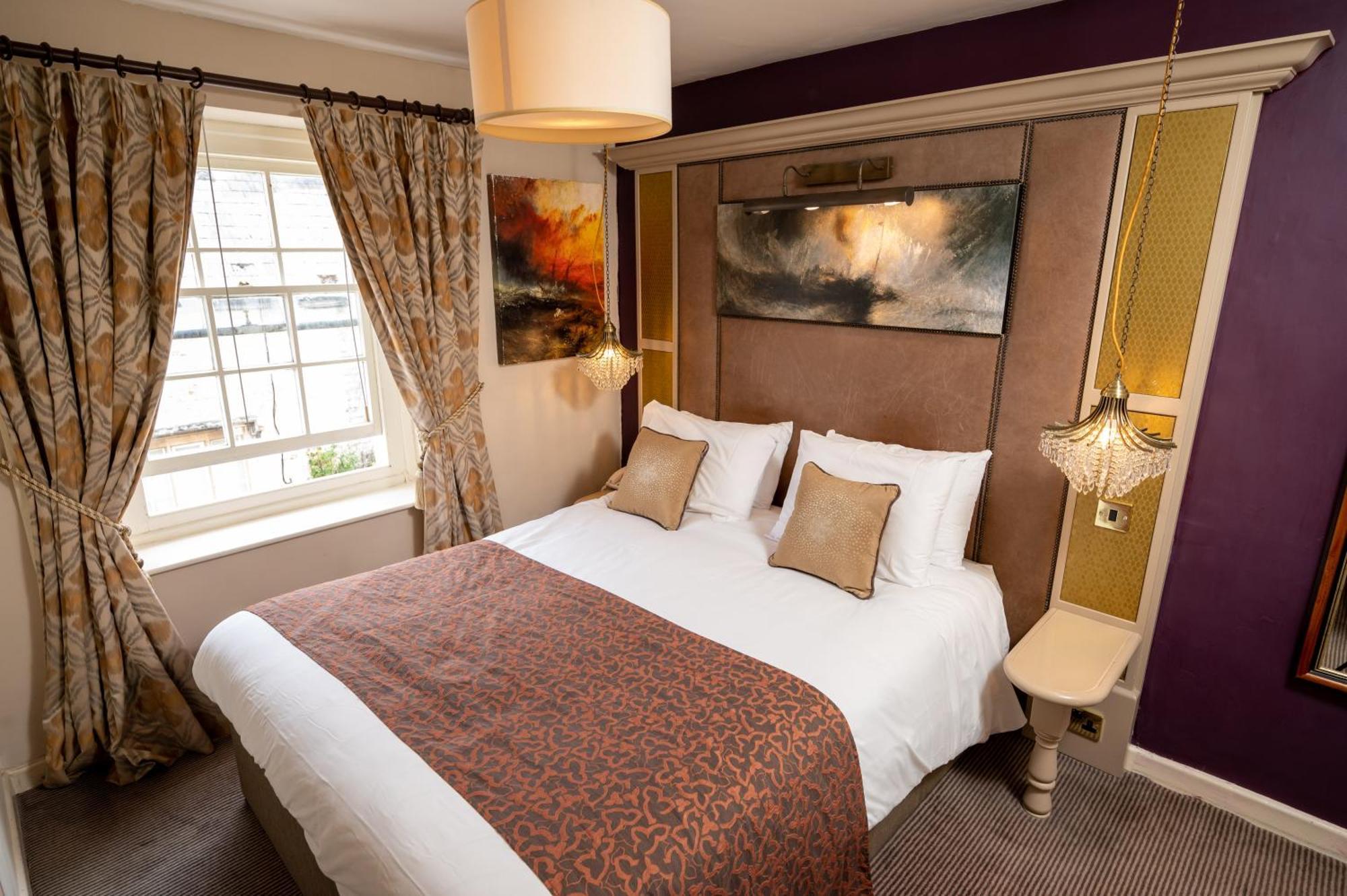 Cross Hands Hotel by Greene King Inns Old Sodbury Buitenkant foto