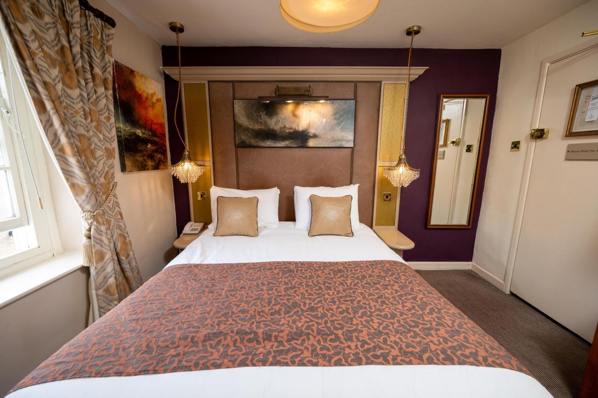 Cross Hands Hotel by Greene King Inns Old Sodbury Buitenkant foto