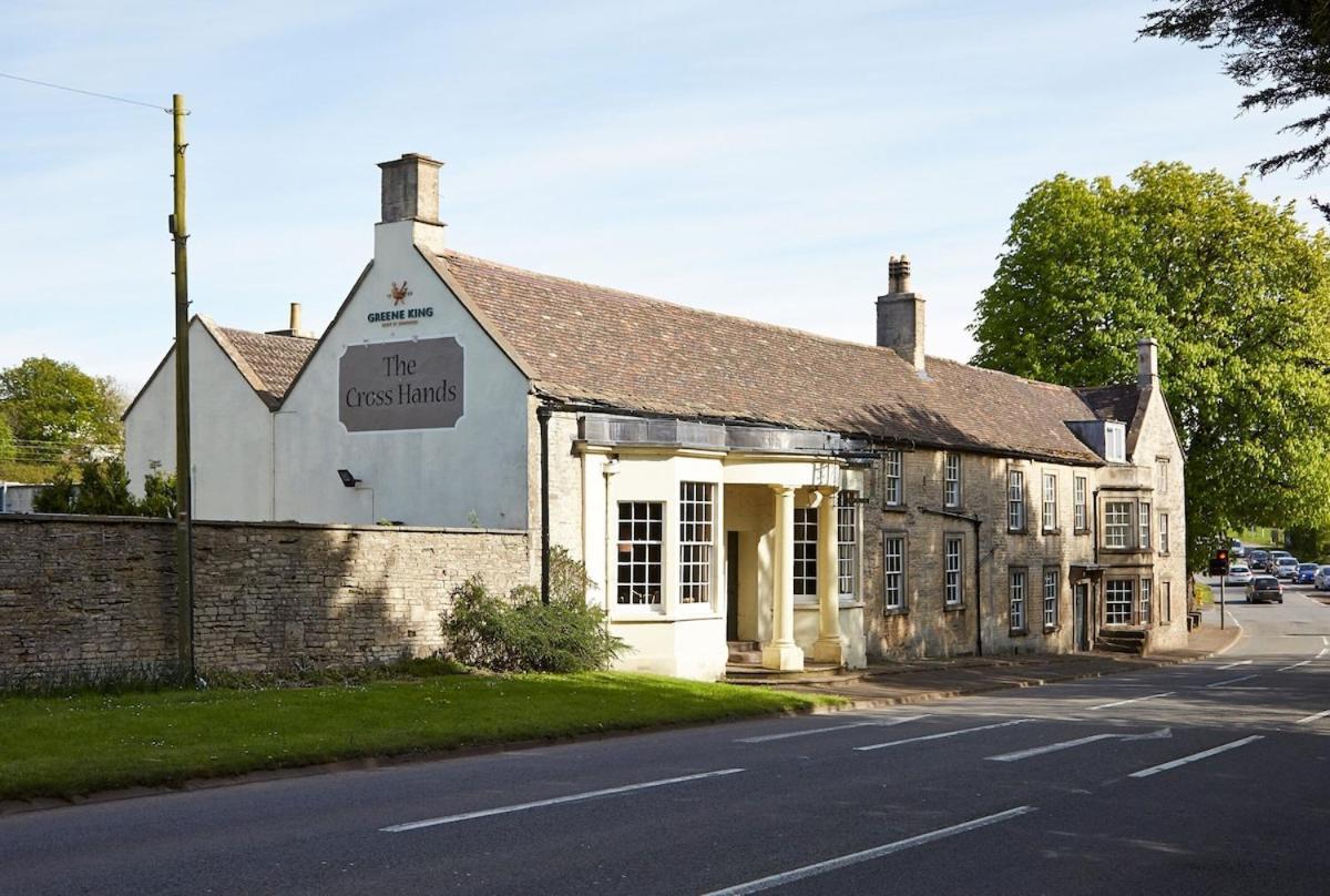 Cross Hands Hotel by Greene King Inns Old Sodbury Buitenkant foto